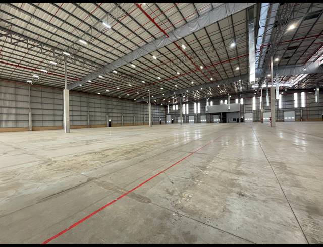8,513M² WAREHOUSE TO LET IN WATERFALL